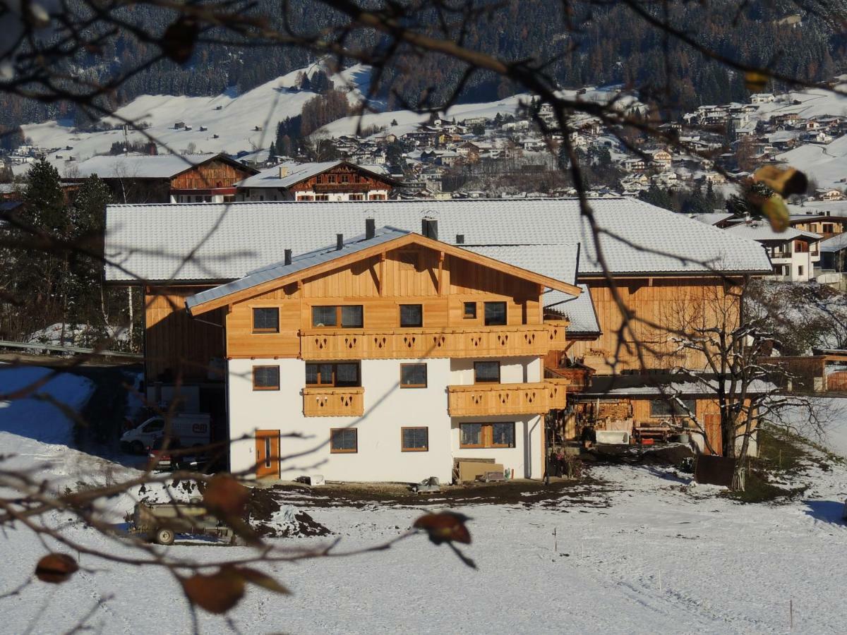 Buttererhof-Apartments Fulpmes Exterior foto